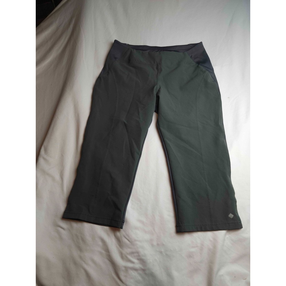 Columbia Titanium Capri Pants Womens Medium Dark Gray Hiking Camping Trail